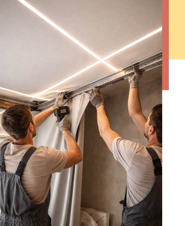 Монтаж натяжного потолка со световыми линиями в Иркутске от 1250 руб. | ОТДЕЛОЧНИК-Ркт