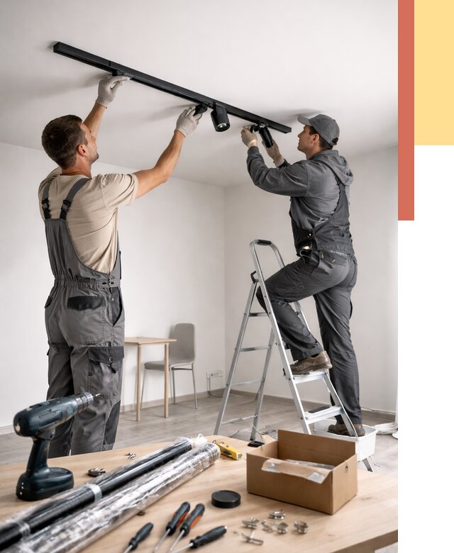 Установка трековых светильников в натяжной потолок в Иркутске от 4376 руб. | ОТДЕЛОЧНИК-Ркт